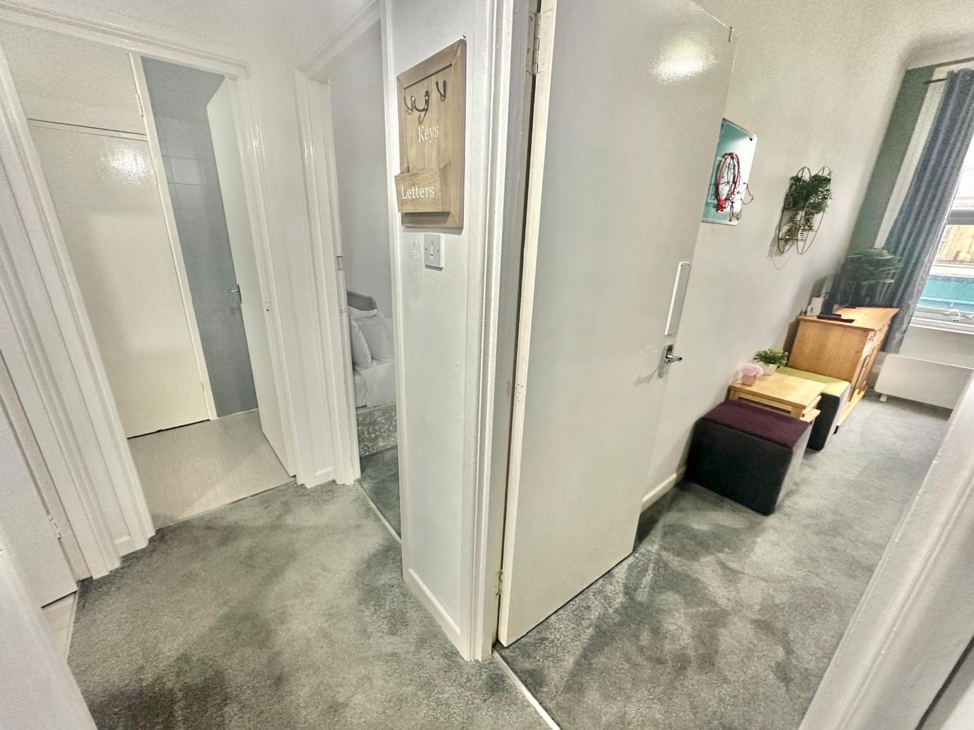 Homely Apartment In The Heart Of Town Centre - Sleeps 6 Bournemouth Exterior photo